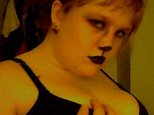 <img500*375:stuff/fursona4.jpg>
