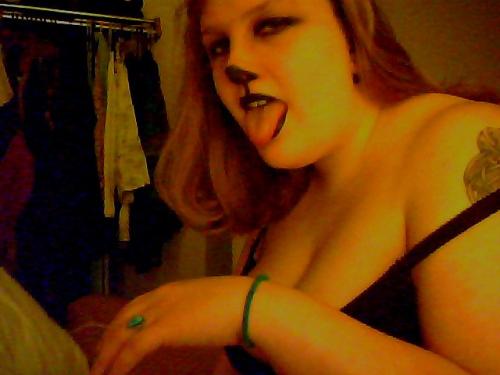 <img500*375:stuff/fursona8.jpg>